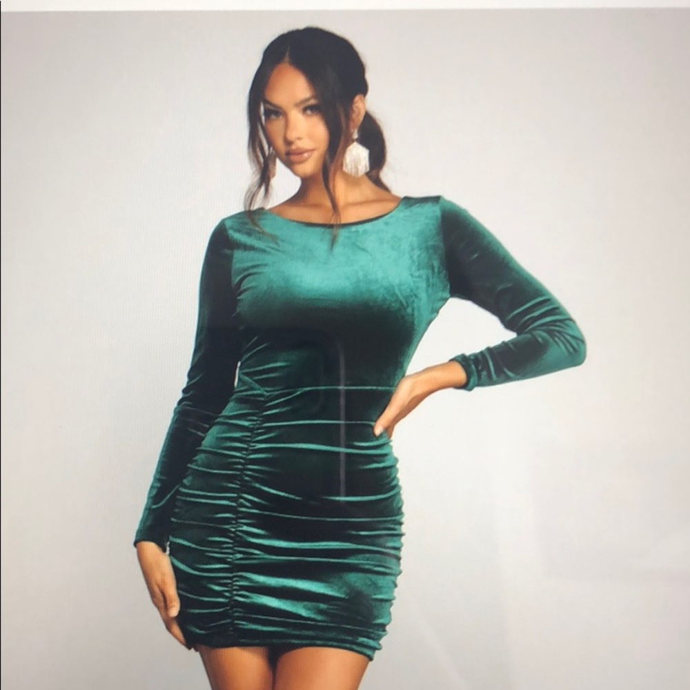 Kadison Formal Open Back Velvet Dress